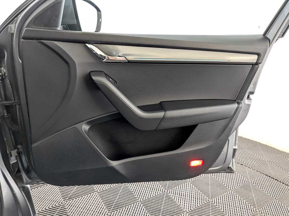 Skoda Octavia с пробегом — 2017 год. Фото: #23