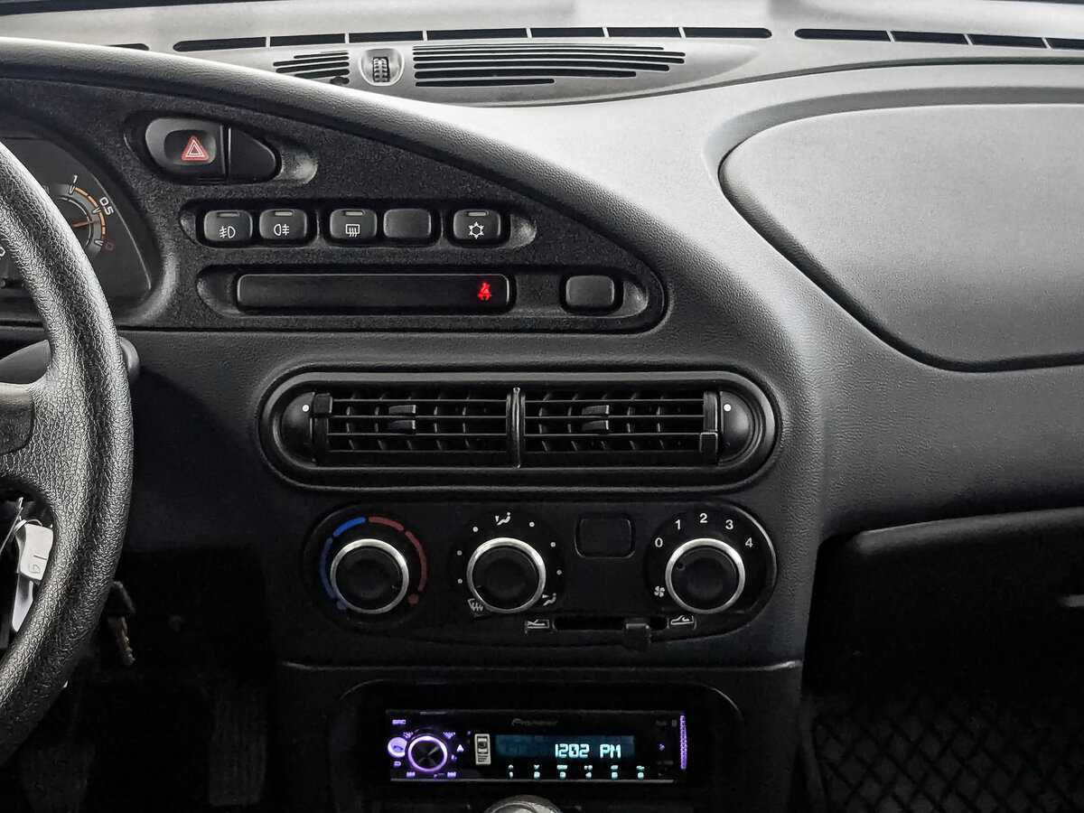 Lada (ВАЗ) Niva с пробегом — 2022 год. Фото: #16