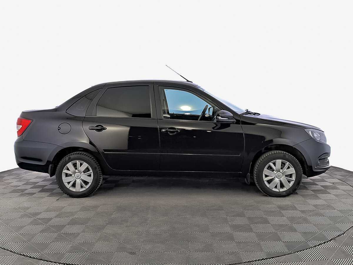 Lada (ВАЗ) Granta с пробегом — 2022 год. Фото: #3