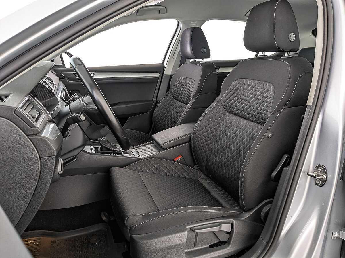 Skoda Superb с пробегом — 2021 год. Фото: #18