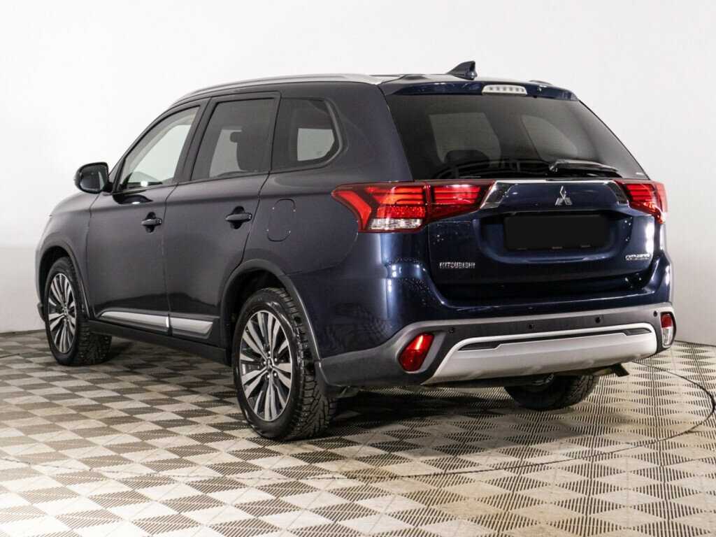 Mitsubishi Outlander с пробегом — 2018 год. Фото: #6