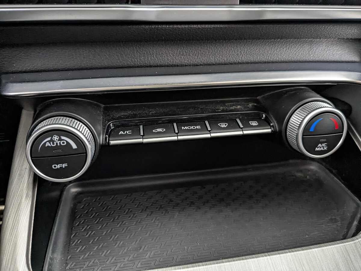 Geely Coolray с пробегом — 2023 год. Фото: #24