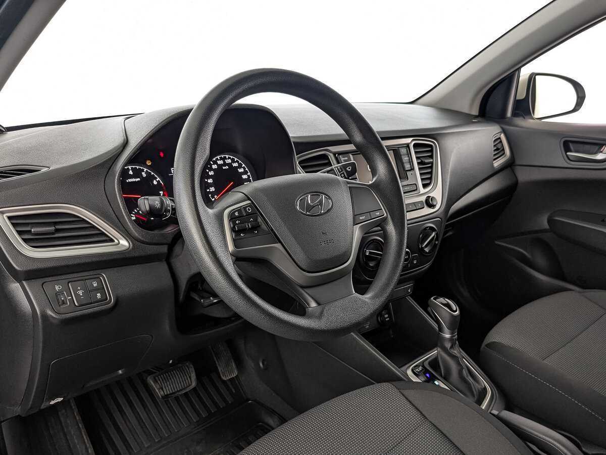 Hyundai Solaris с пробегом — 2019 год. Фото: #14