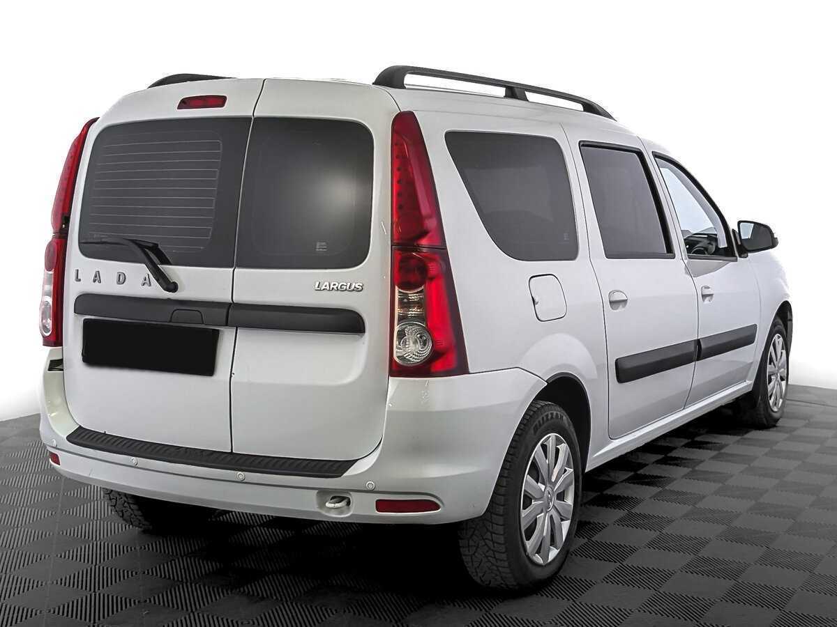 Lada (ВАЗ) Largus с пробегом — 2021 год. Фото: #4