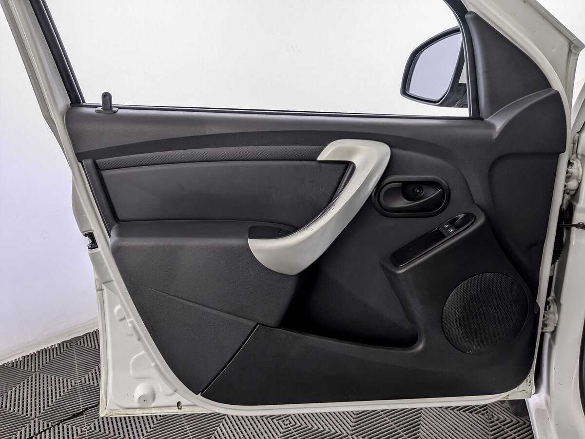 Lada (ВАЗ) Largus с пробегом — 2021 год. Фото: #16