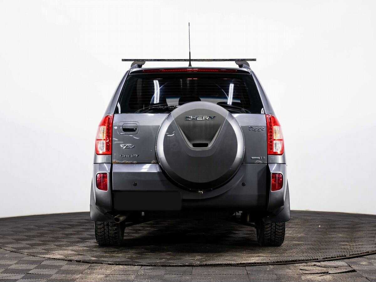 Chery Tiggo (T11) с пробегом — 2015 год. Фото: #4