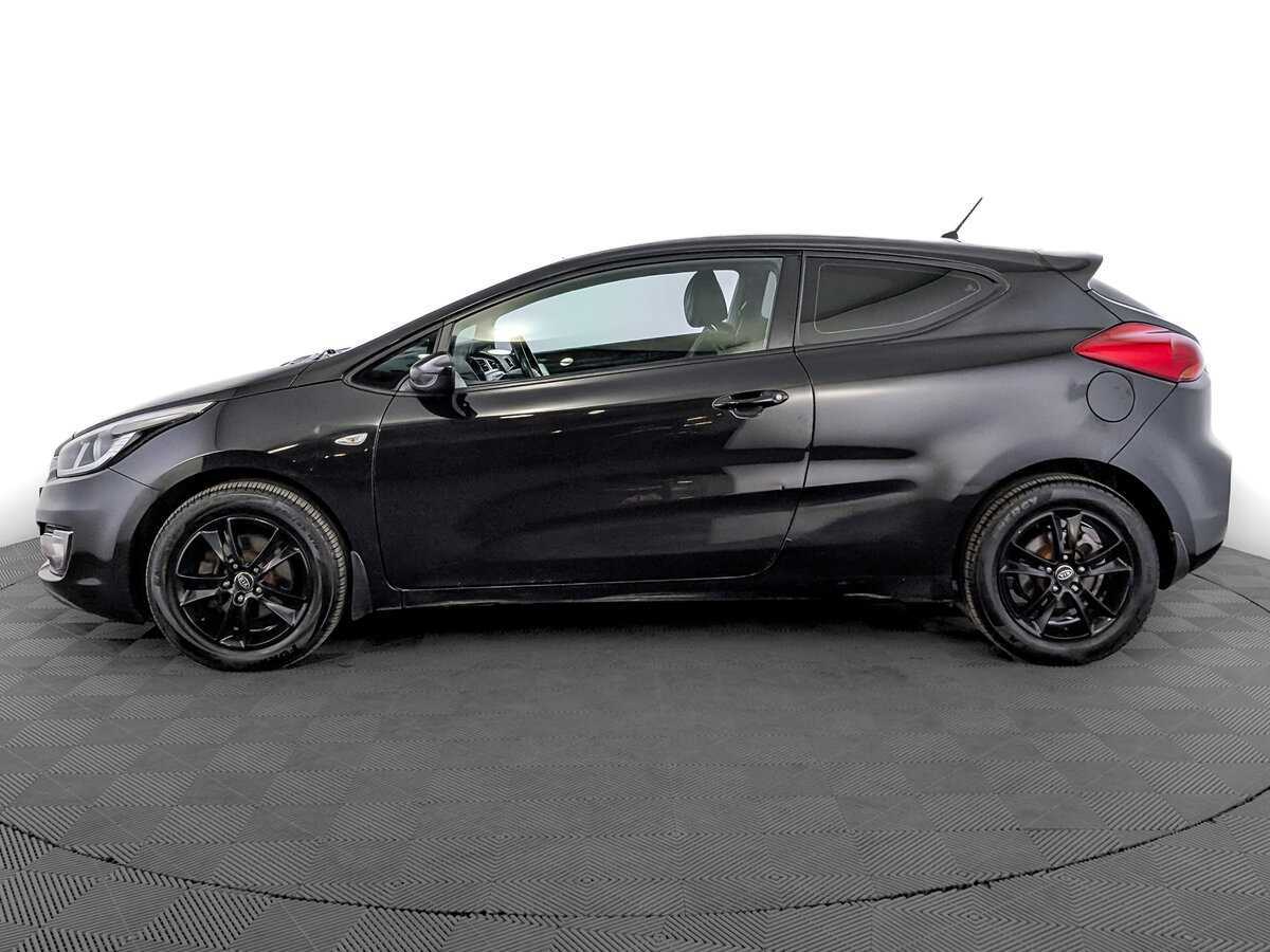 Kia Ceed с пробегом — 2014 год. Фото: #7