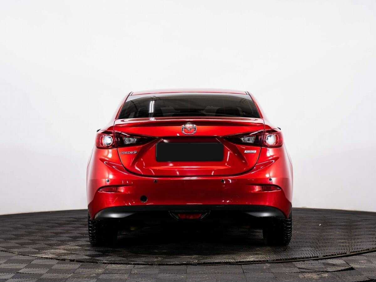 Mazda 3 с пробегом — 2014 год. Фото: #4