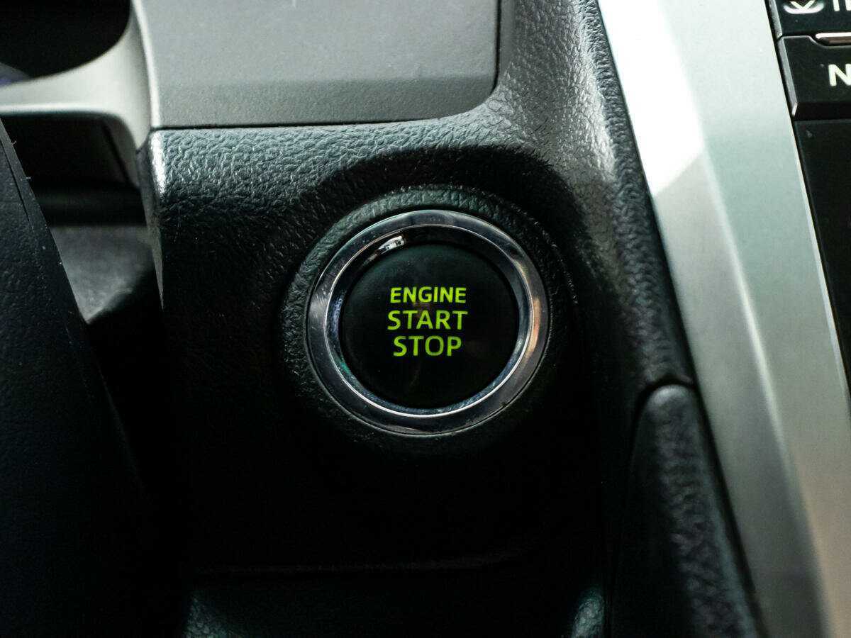 Toyota Camry с пробегом — 2012 год. Фото: #19