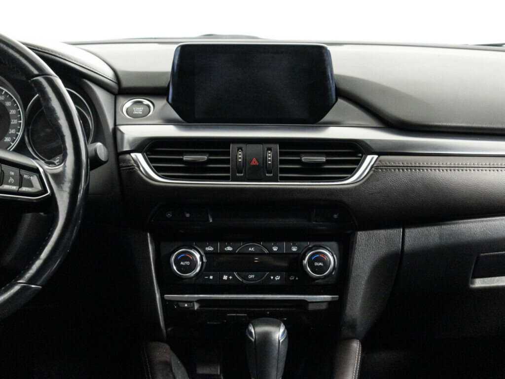 Mazda 6 с пробегом — 2016 год. Фото: #13