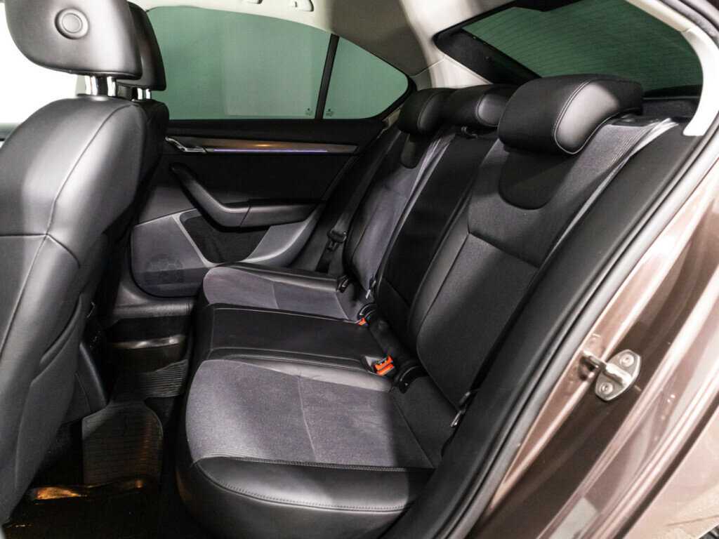 Skoda Octavia с пробегом — 2019 год. Фото: #9