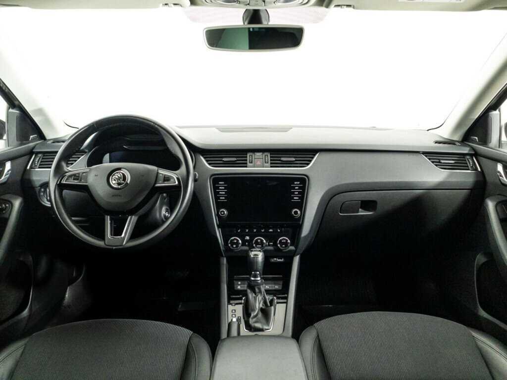 Skoda Octavia с пробегом — 2019 год. Фото: #12