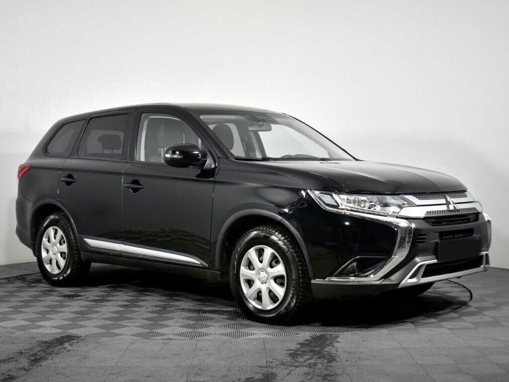 Mitsubishi Outlander с пробегом — 2019 год. Фото: #2