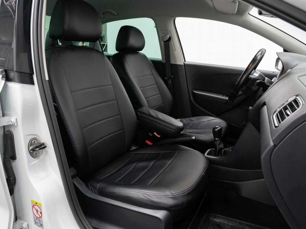 Volkswagen Polo с пробегом — 2020 год. Фото: #12