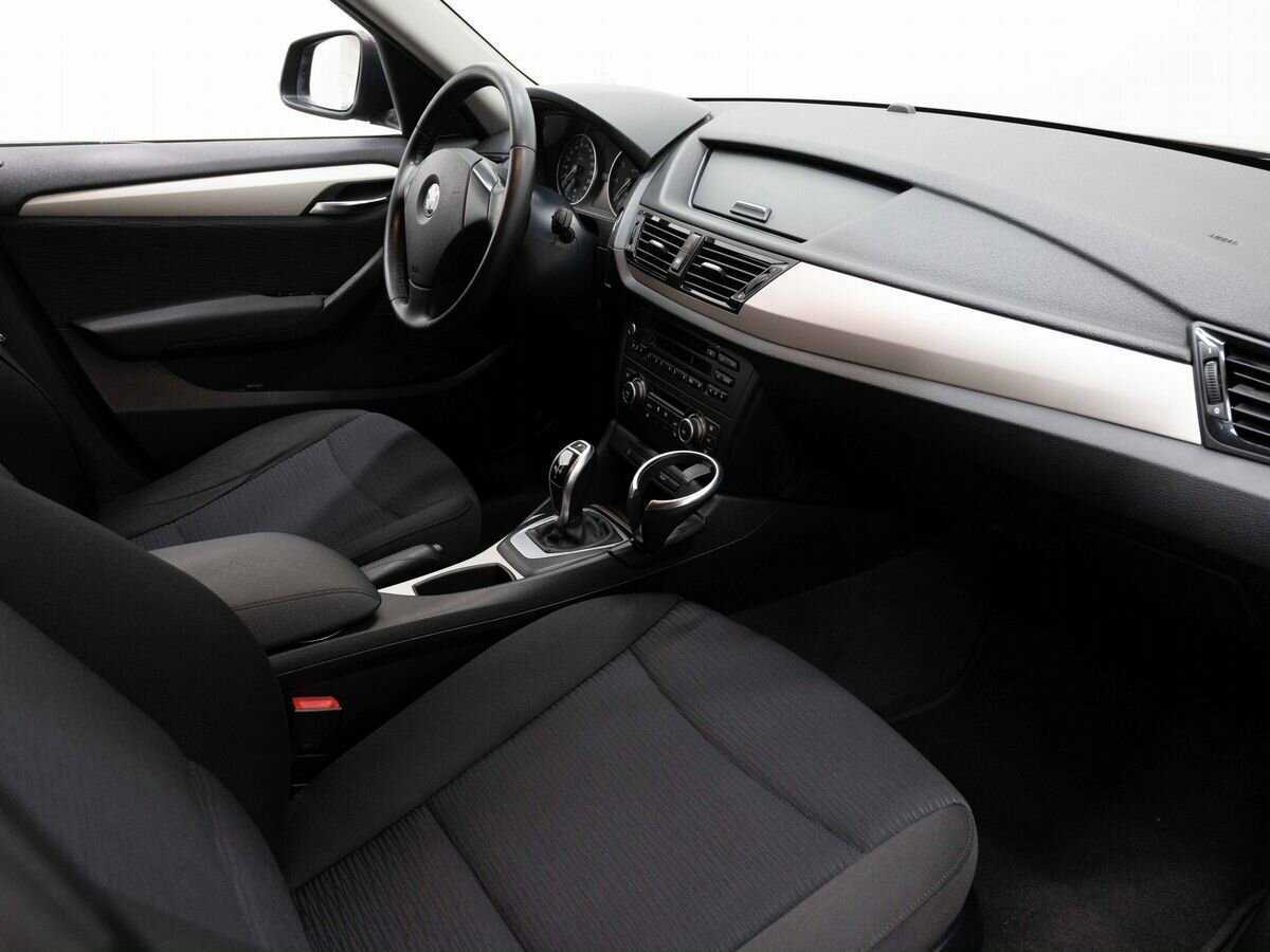 BMW X1 с пробегом — 2013 год. Фото: #12