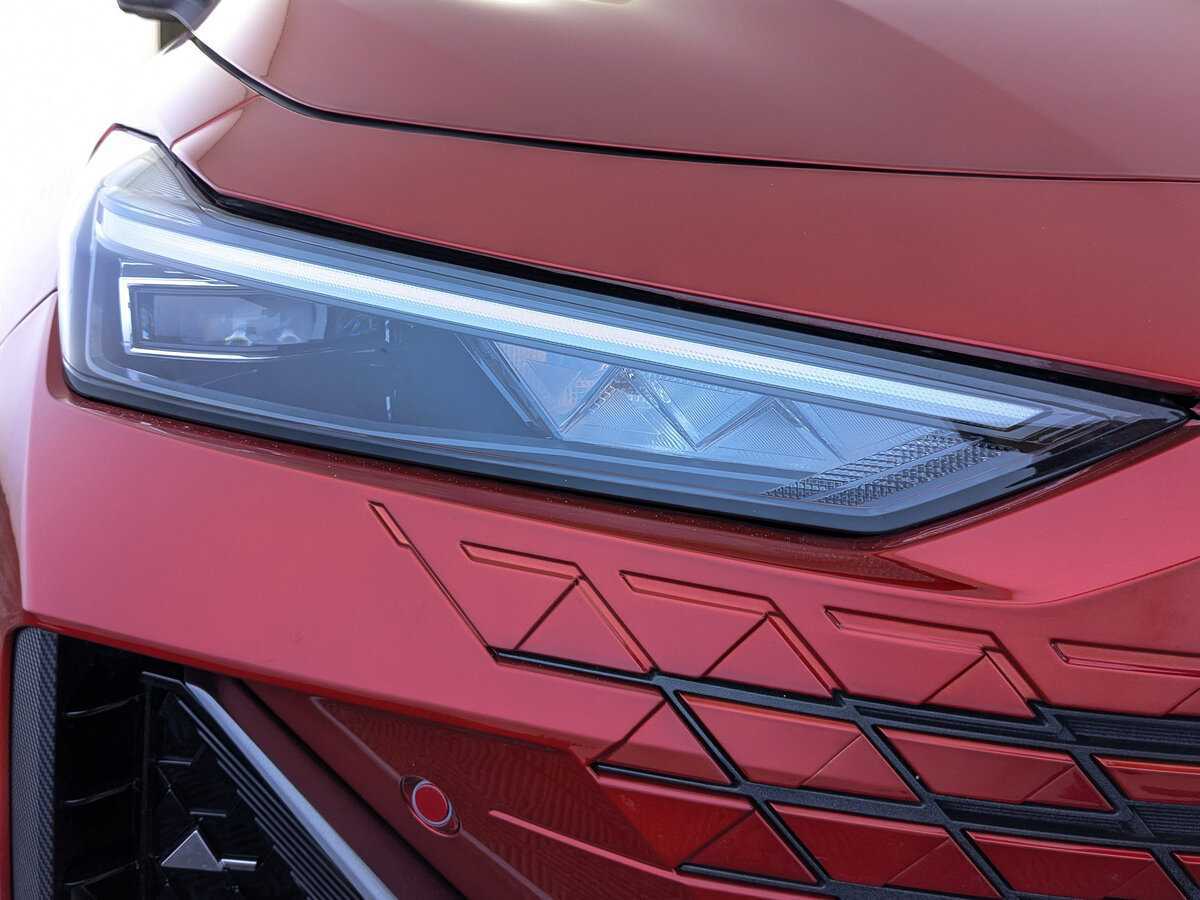 Changan UNI-V с пробегом — 2024 год. Фото: #10