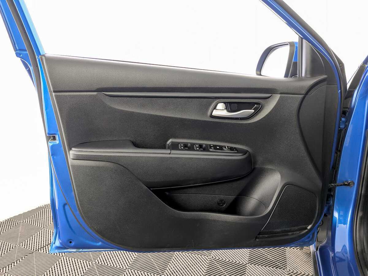Kia Rio с пробегом — 2020 год. Фото: #17