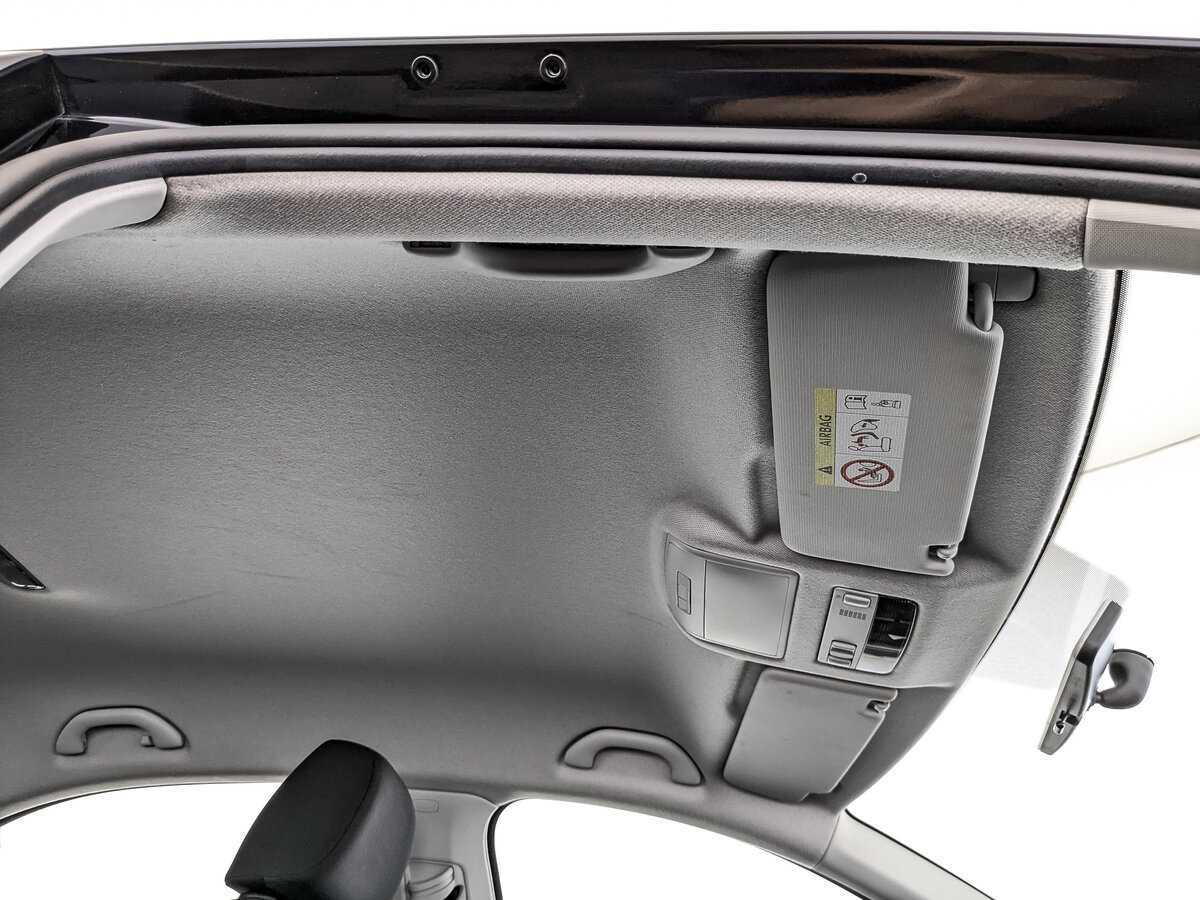 Volkswagen Polo с пробегом — 2020 год. Фото: #21