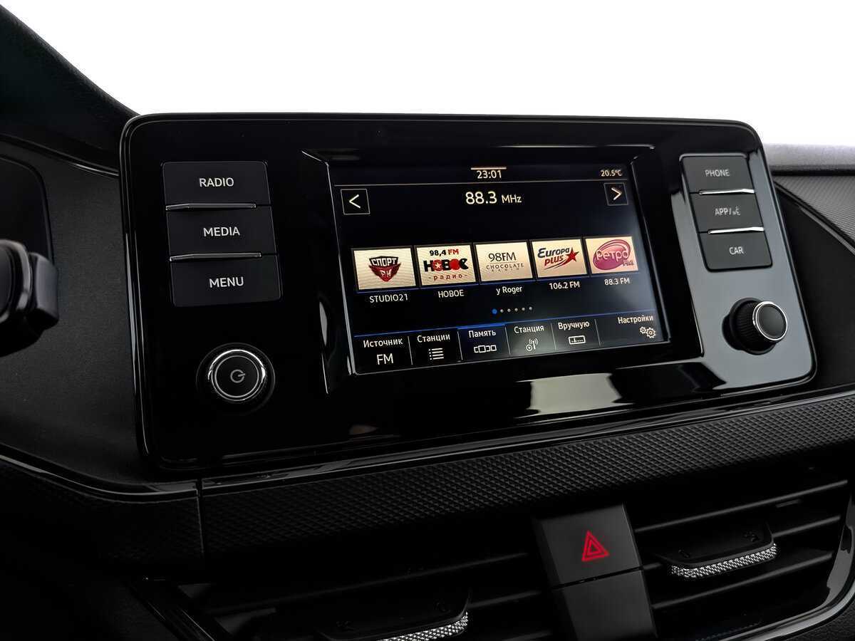 Volkswagen Polo с пробегом — 2020 год. Фото: #24