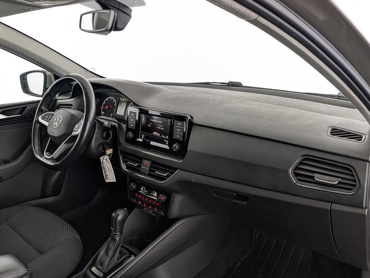 Volkswagen Polo с пробегом — 2020 год. Фото: #12