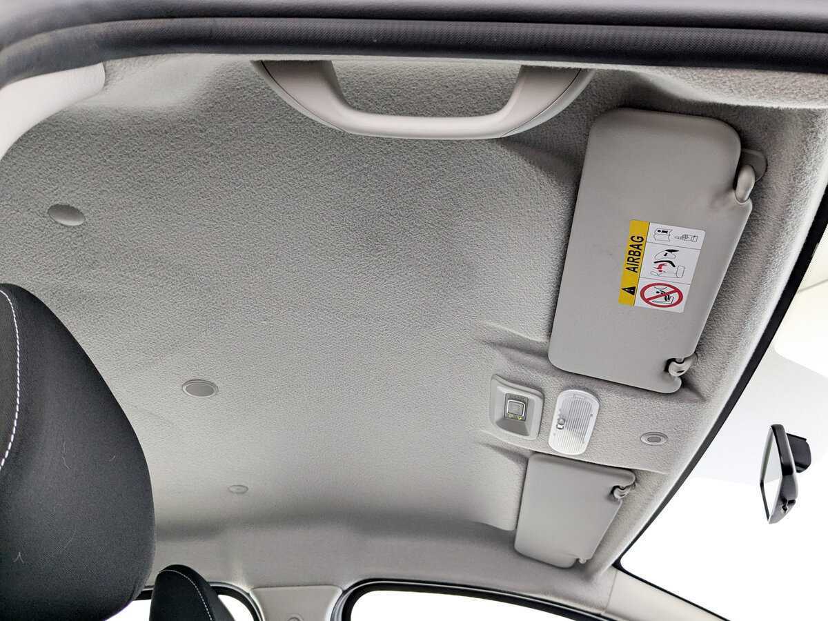 Renault Sandero с пробегом — 2021 год. Фото: #19