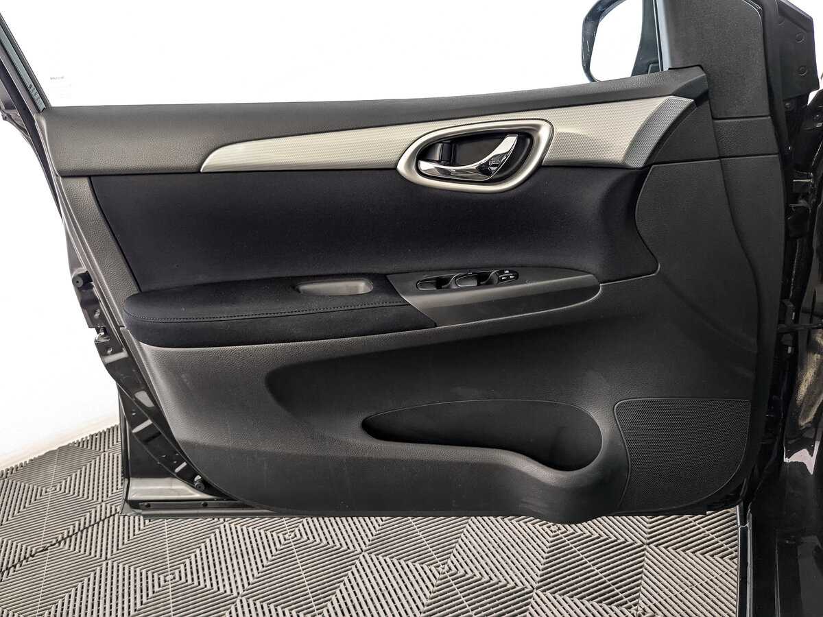 Nissan Sentra с пробегом — 2014 год. Фото: #18