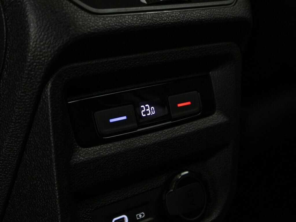 Volkswagen Tiguan с пробегом — 2021 год. Фото: #17