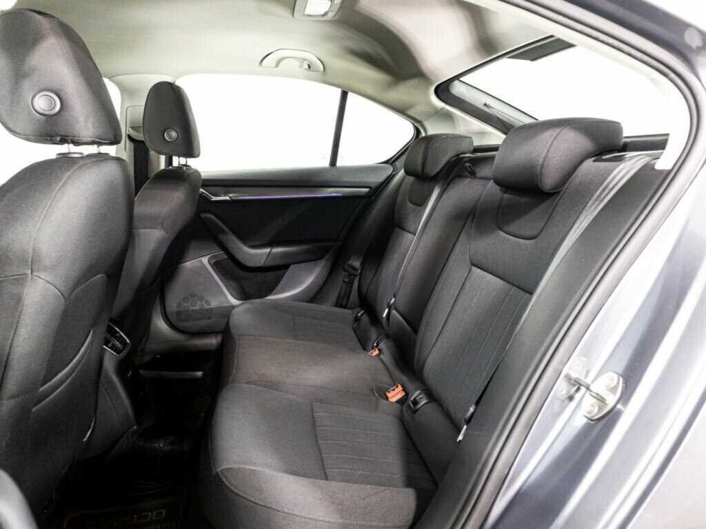 Skoda Octavia с пробегом — 2018 год. Фото: #9