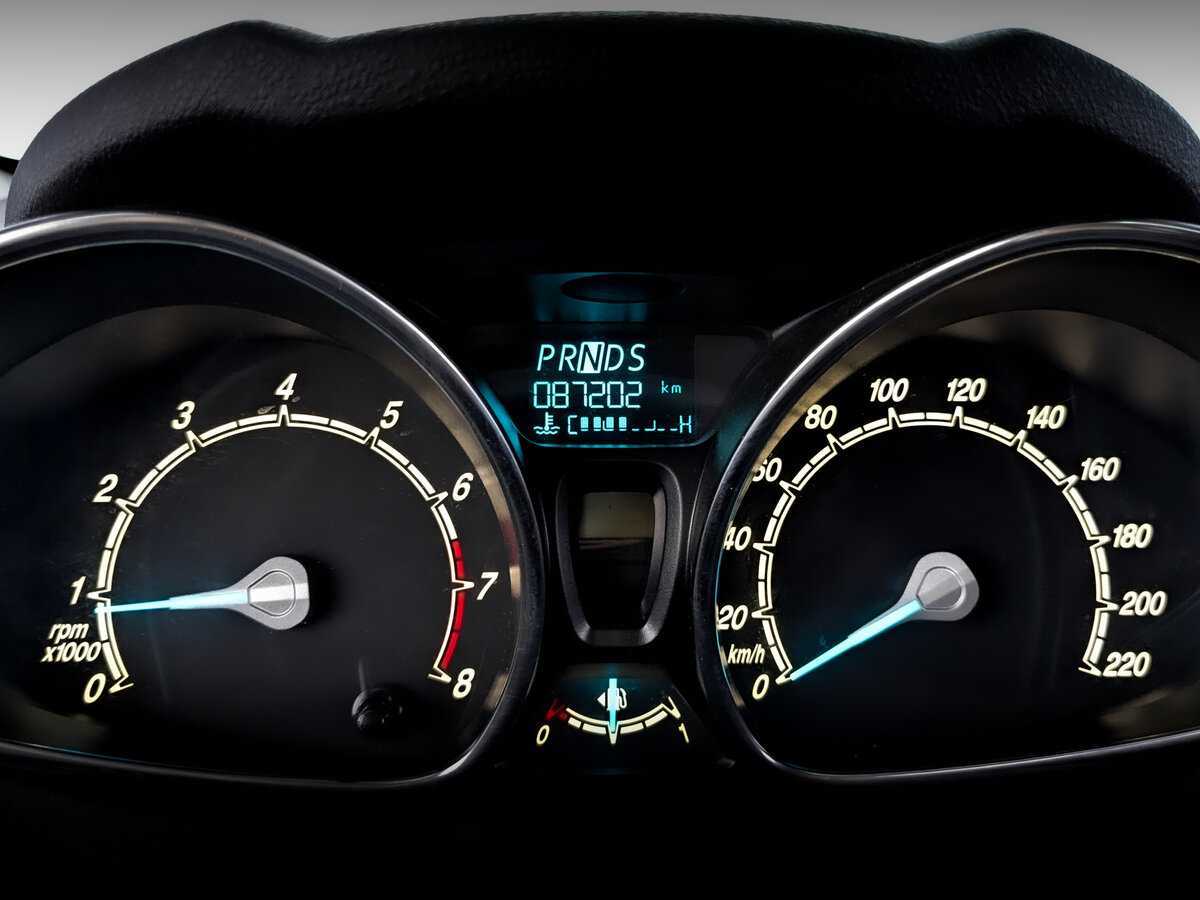 Ford Fiesta с пробегом — 2017 год. Фото: #12