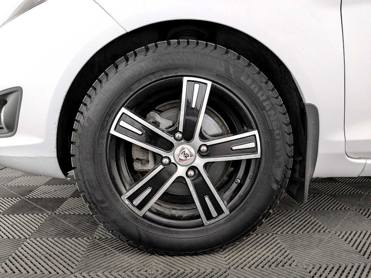 Ford Fiesta с пробегом — 2017 год. Фото: #17