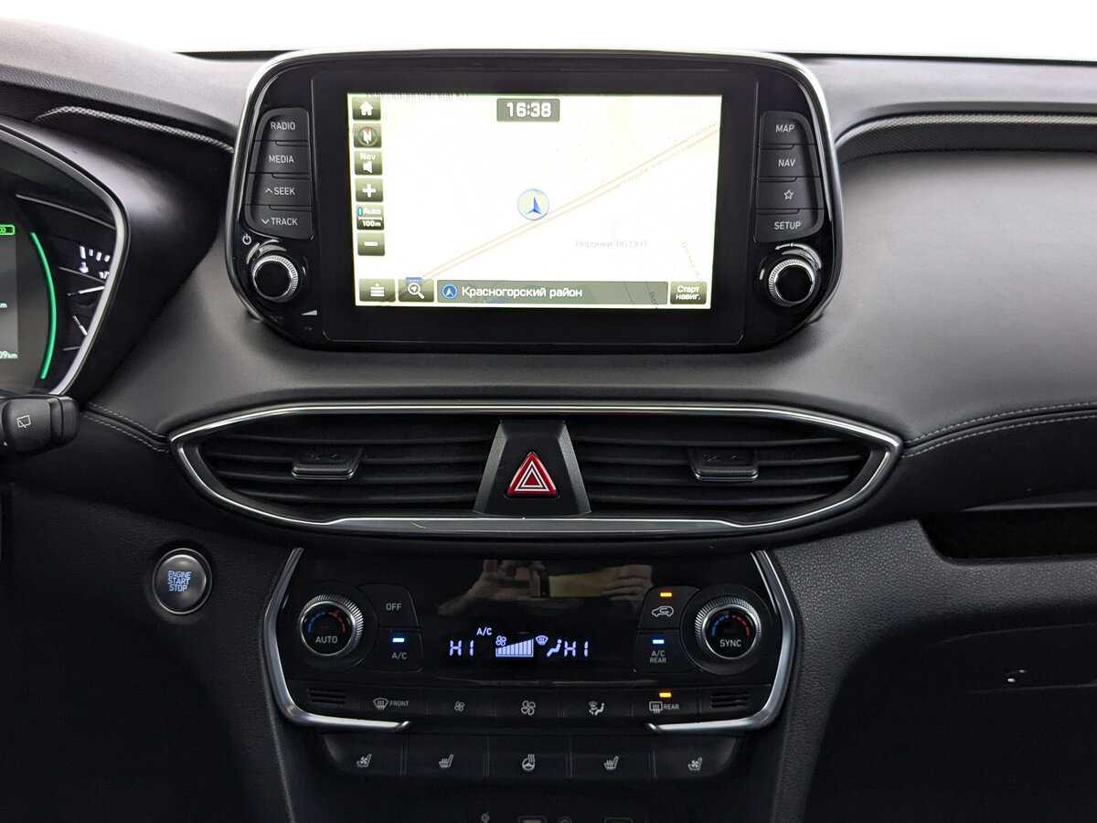 Hyundai Santa Fe с пробегом — 2020 год. Фото: #15