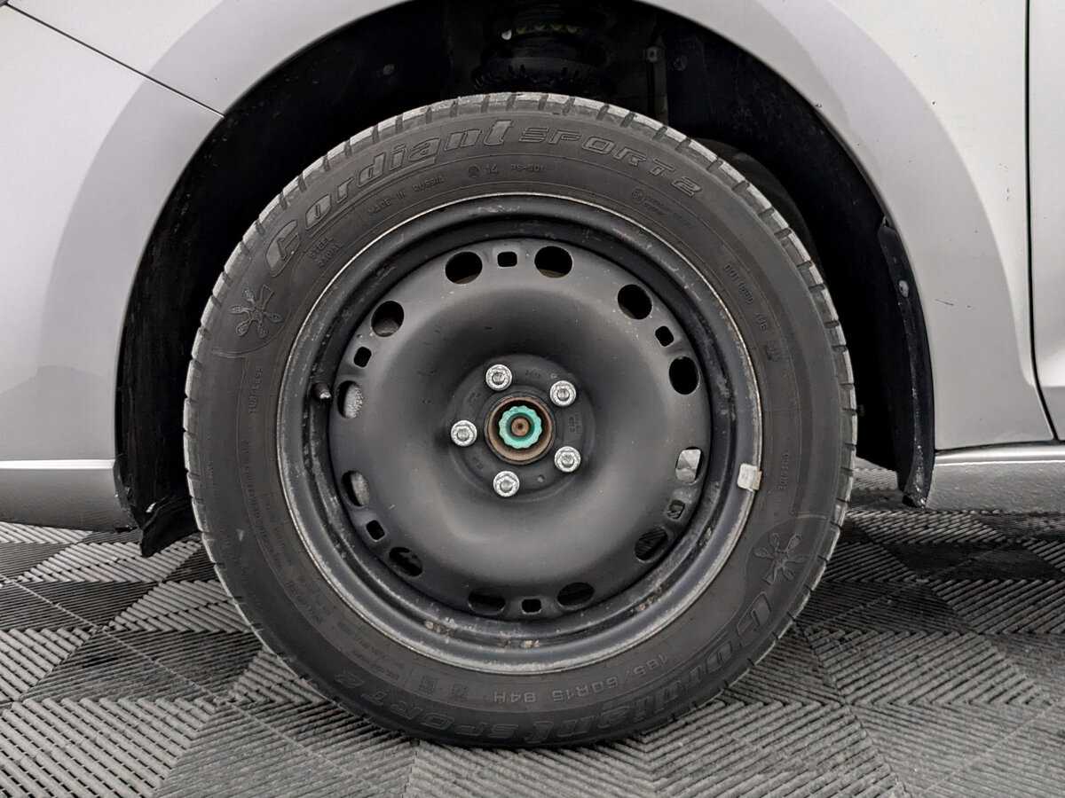 Volkswagen Polo с пробегом — 2021 год. Фото: #17