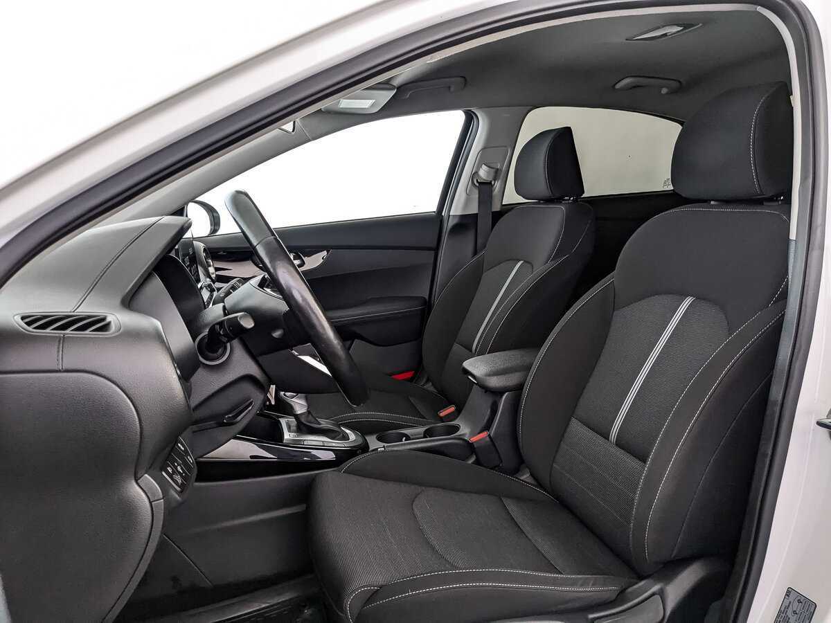 Kia Cerato с пробегом — 2020 год. Фото: #17