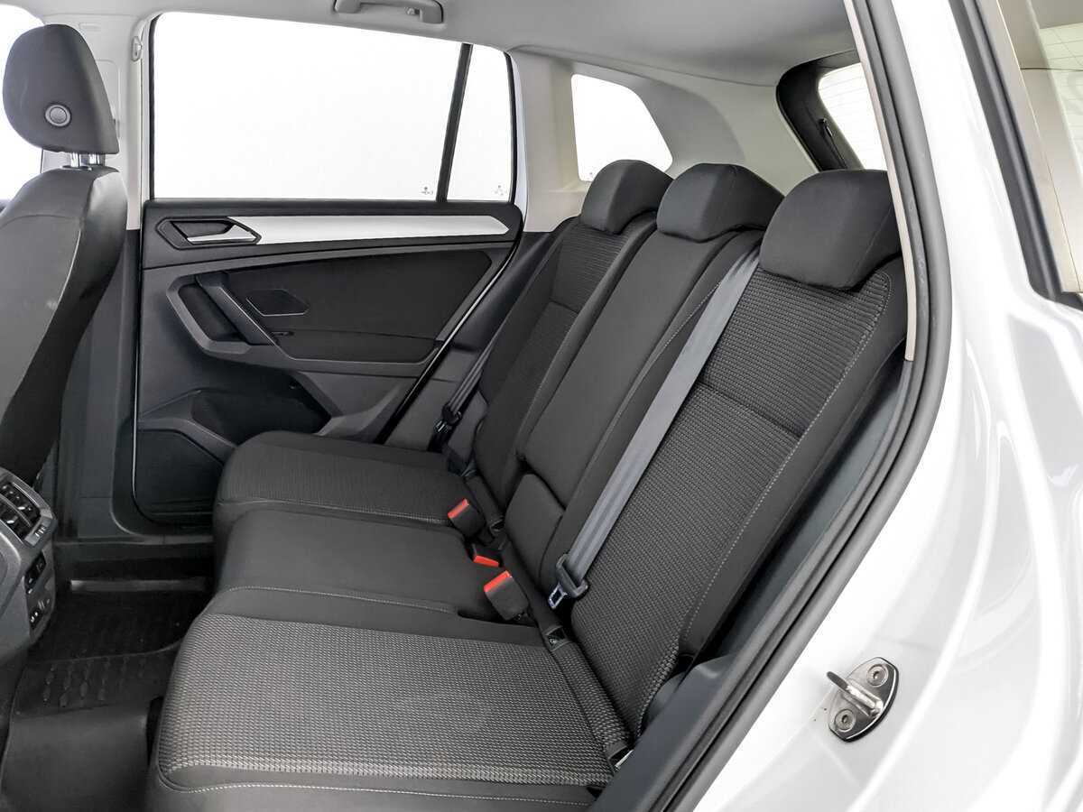 Volkswagen Tiguan с пробегом — 2020 год. Фото: #11