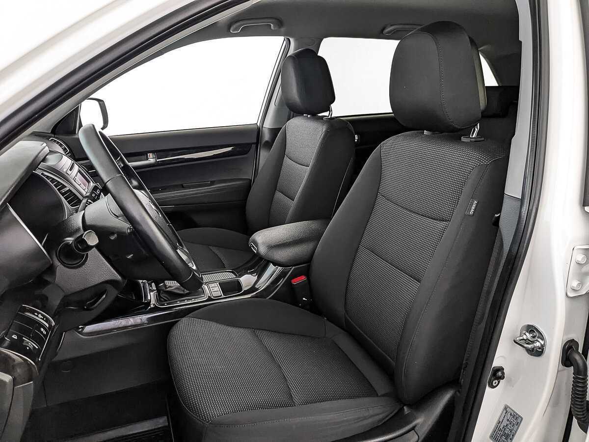 Kia Sorento с пробегом — 2019 год. Фото: #19