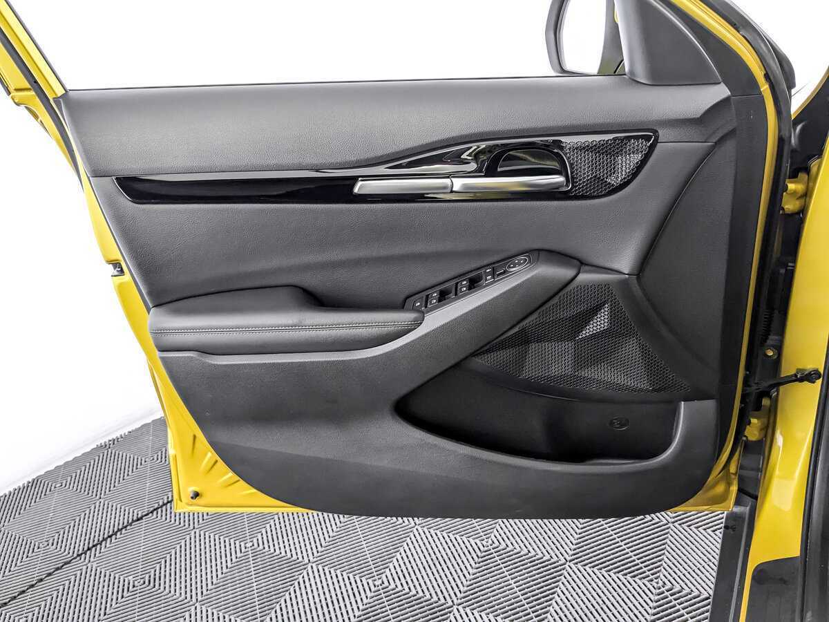 Kia Seltos с пробегом — 2020 год. Фото: #18