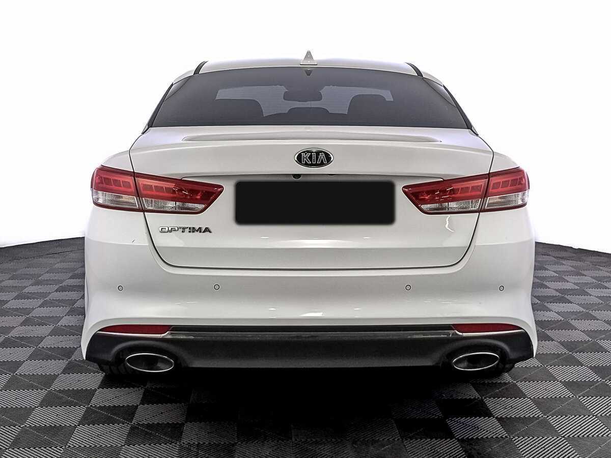 Kia Optima с пробегом — 2017 год. Фото: #5