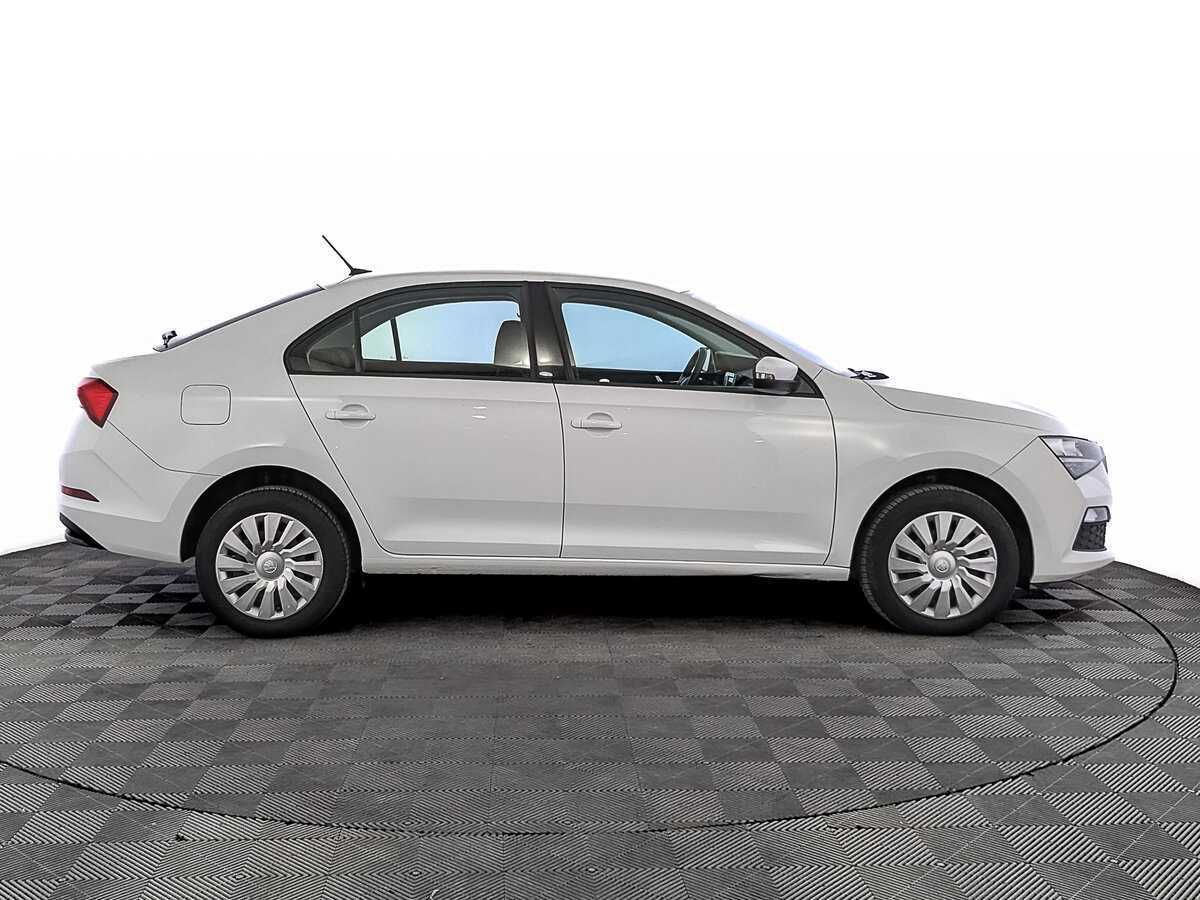 Skoda Rapid с пробегом — 2020 год. Фото: #3