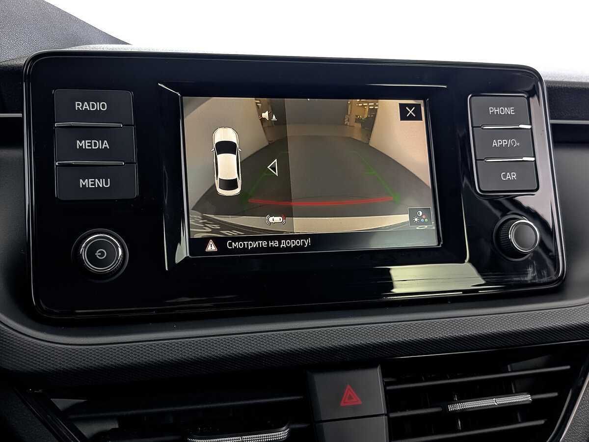 Skoda Rapid с пробегом — 2020 год. Фото: #24