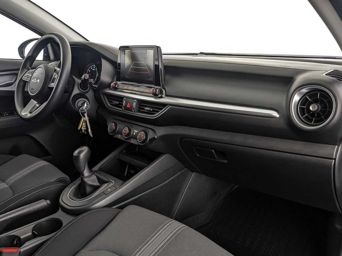 Kia Cerato с пробегом — 2022 год. Фото: #12
