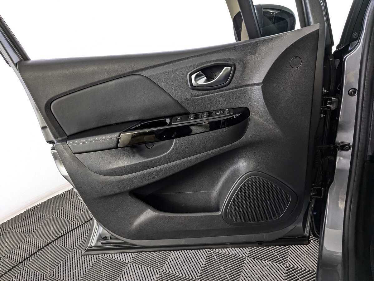 Renault Kaptur с пробегом — 2021 год. Фото: #15