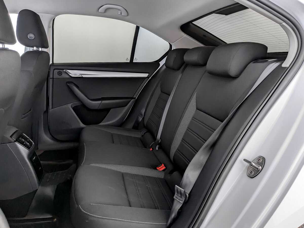 Skoda Octavia с пробегом — 2019 год. Фото: #11