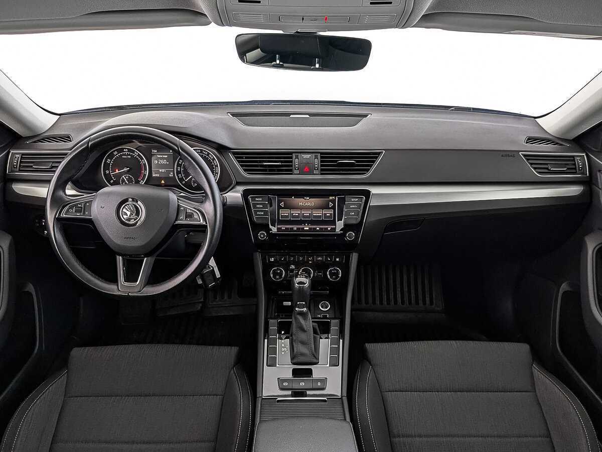 Skoda Superb с пробегом — 2018 год. Фото: #13