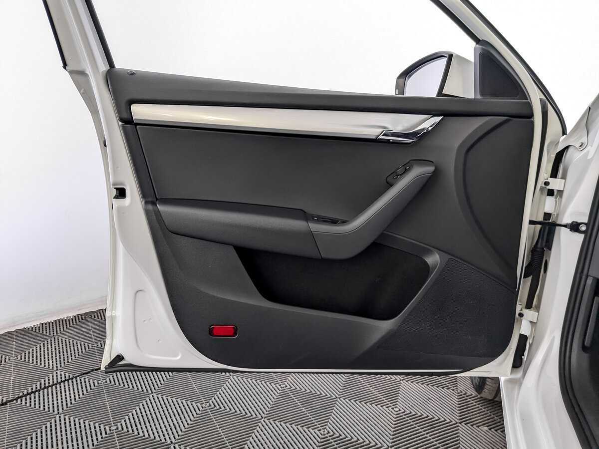 Skoda Octavia с пробегом — 2018 год. Фото: #18