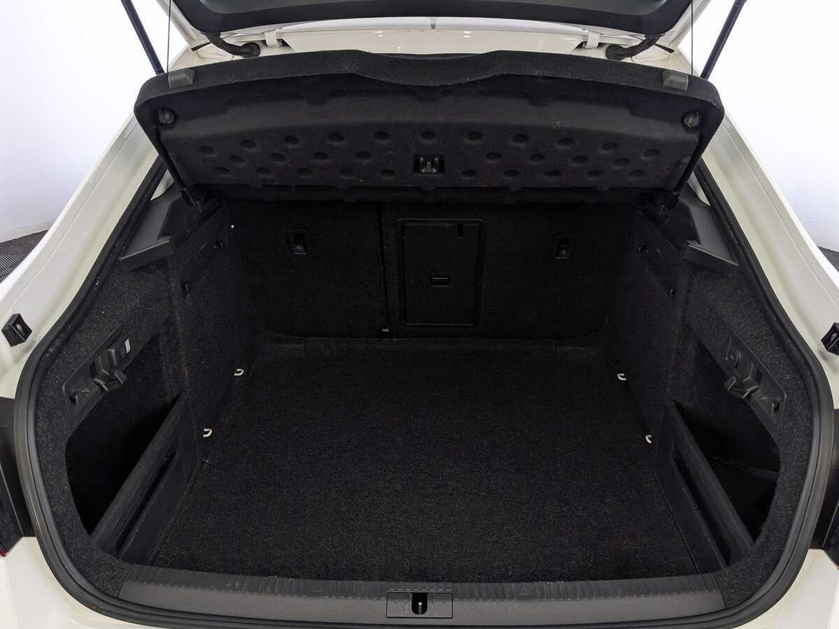 Skoda Superb с пробегом — 2017 год. Фото: #9