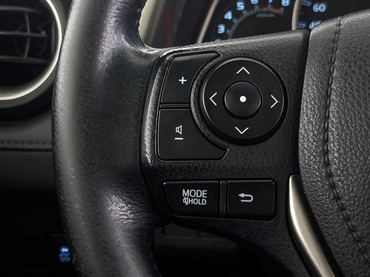 Toyota RAV4 с пробегом — 2014 год. Фото: #26