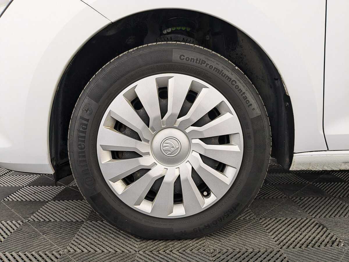 Skoda Rapid с пробегом — 2020 год. Фото: #11