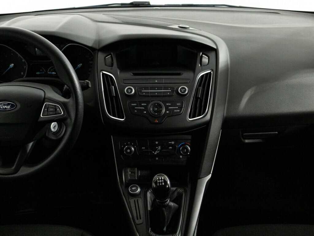 Ford Focus с пробегом — 2019 год. Фото: #13