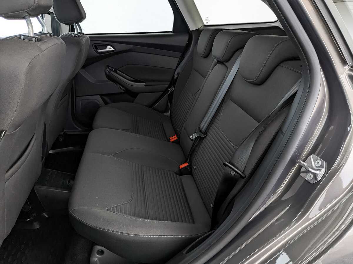 Ford Focus с пробегом — 2017 год. Фото: #17