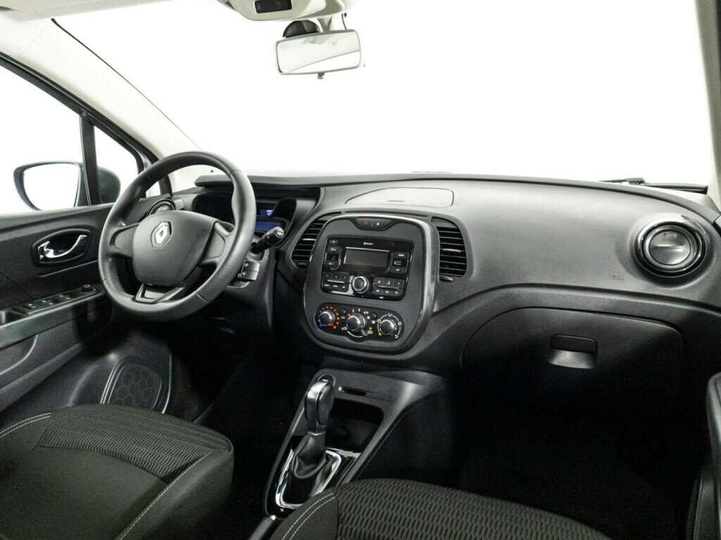 Renault Kaptur с пробегом — 2018 год. Фото: #8